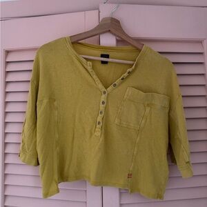 BDG Urban Outfitters Oversized Cropped Boxy Size Small Slouchy Top Shirt